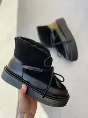 Уггі